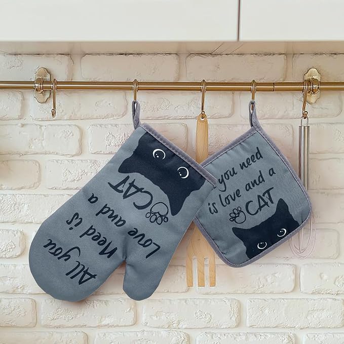 zcyhtqp, All You Need is Love and A Cat, Funny Silicone Non-Slip Oven Mitts and Pot Holders Sets of 2, Cat Oven Mitts, Bake Lover Gift, Kitchen Gift for Cat Owner