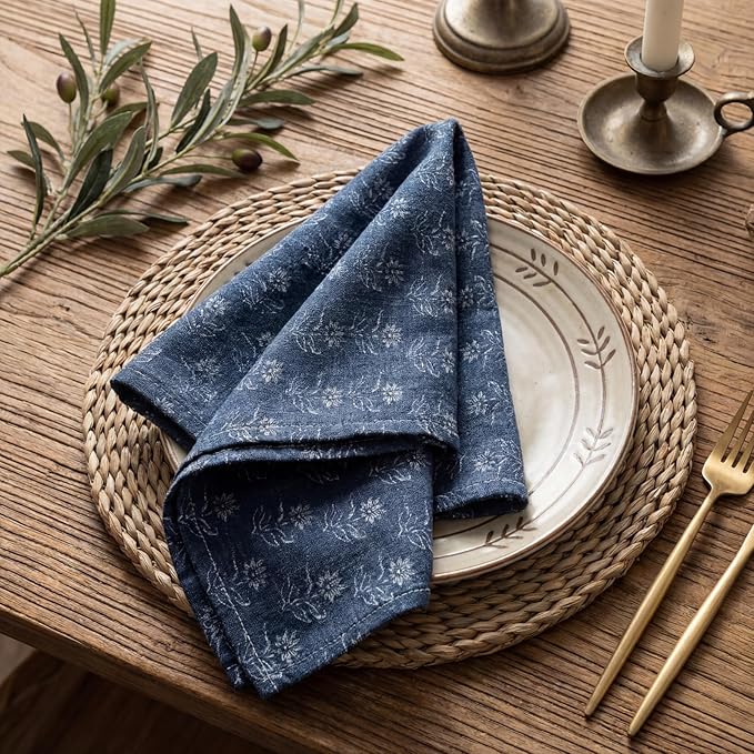 Mindsoft Set of 12 Floral Cloth Napkins Linen Cloth Napkins Spring Flower Wildflowers Dinner Napkin 18 x 18 Inch Vintage Washable Reusable for Dinner Home Restaurant Wedding Decor(Navy Blue,12 Pcs)