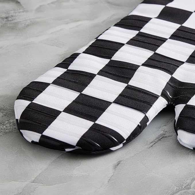 Ohocut Black and White Checkered Oven Mitts Heat Resistant, Vintage Retro Checkerboard Cute Oven Mitts, Non-Slip Silicone Kitchen Oven Gloves 1 Pair 7''x13''