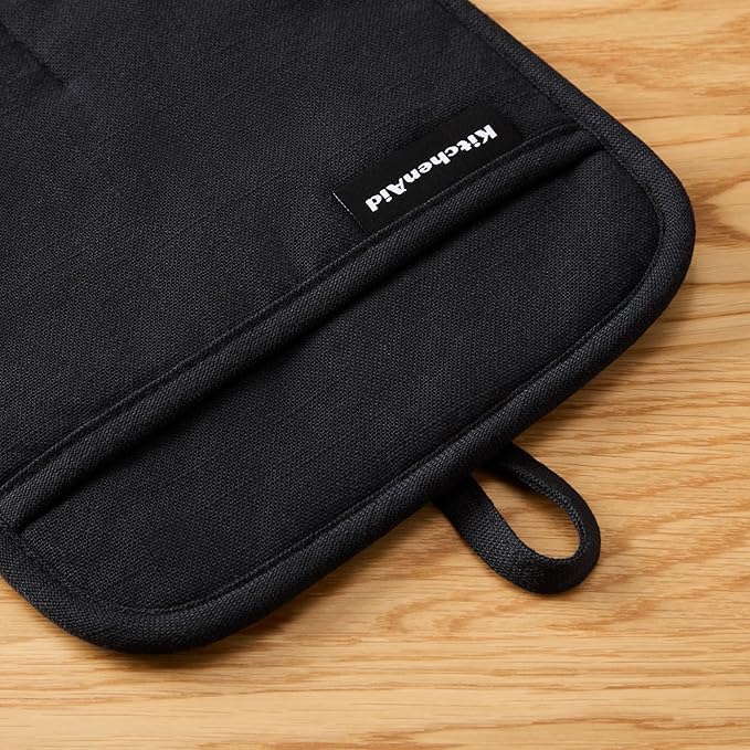 KITCHENAID Gourmet Series Gridlines Pot Holders 2-Pack Set, Heat Resistant up to 600°F, Soft Silicone Grip, Magnetic Cuff, Matte Black, 8"x8"