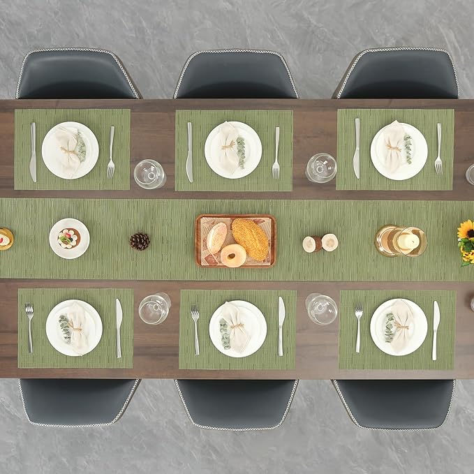 Myir JUN Placemats Set of 10, Vinyl Woven Placemats Place Mats Indoor Set of 10 Washable Table Mats Non-Slip Place mats for Dining Table (Green)
