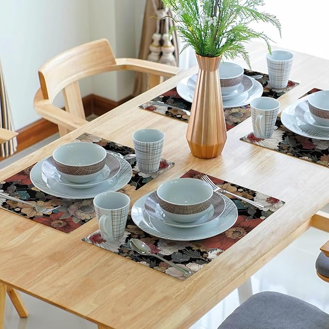 Giwawa Black Boho Floral Placemats Set of 4, 12"x18" Vintage Watercolor Flowers Table Mats, Rustic Retro Plant Heat Resistant Washable Linen Place Mat for Kitchen Dining Season Party Decor