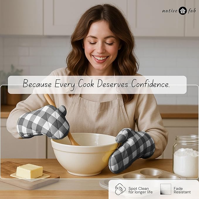 Native Fab Buffalo Plaid Check Oven Mitts and Pot Holders Set of 4, 100% Cotton Heat Resistant Kitchen Gloves, 2 Oven Mitts (7x13), 2 Pot Holders (8x8) for Cooking & Baking, Steel Grey White