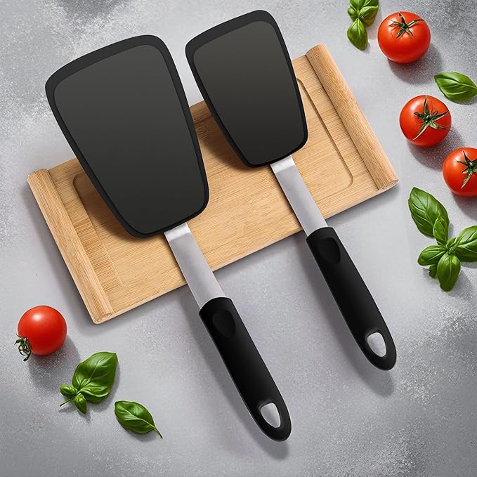 Flexible Turner Rubber Silicone Spatula for Flipping Eggs, Burgers, Crepes and Fish, Non-stick Silicone Spatula and 600F Heat-resistant Kitchen Cooking Utensils,2 Pack