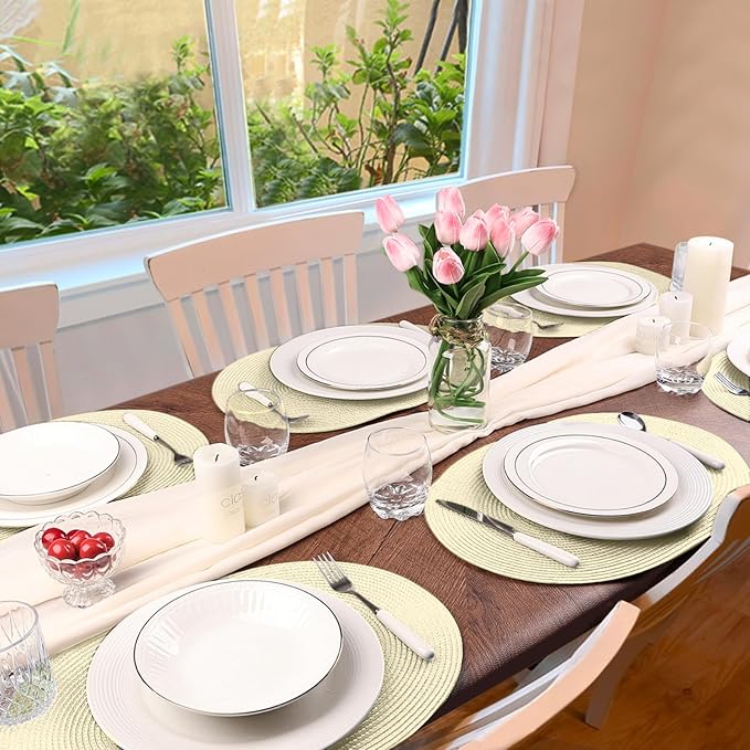 AHHFSMEI Placemats Set of 6 for Dining Table Washable Woven Non-Slip 18x12 inches Placemat Heat-Resistant Durable Table Mats for Dining Table Easy to Clean (Ivory)