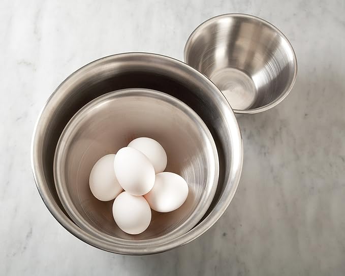 Fox Run Stainless Steel Mixing Bowl, Set of 3 Nesting Mixing Bowls, 4.25, 6.25, and 10.75 Quarts