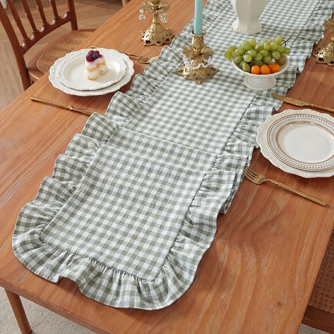 HunnmingRe 1 Pcs Sage Green Plaid Gingham Ruffle Table Runner 118 x 13.8'' Farmhouse Table Runner 100% Cotton Scalloped Long Dresser Scarves for Dining Room, Wedding, Kitchen Rustic Home Decor