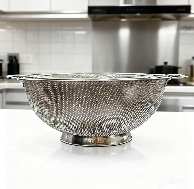 Gulex Stainless Steel Colander and Strainer Set(5-Quart and 3-Quart)， Strainer for Kitchen Food, Dishwasher Safe