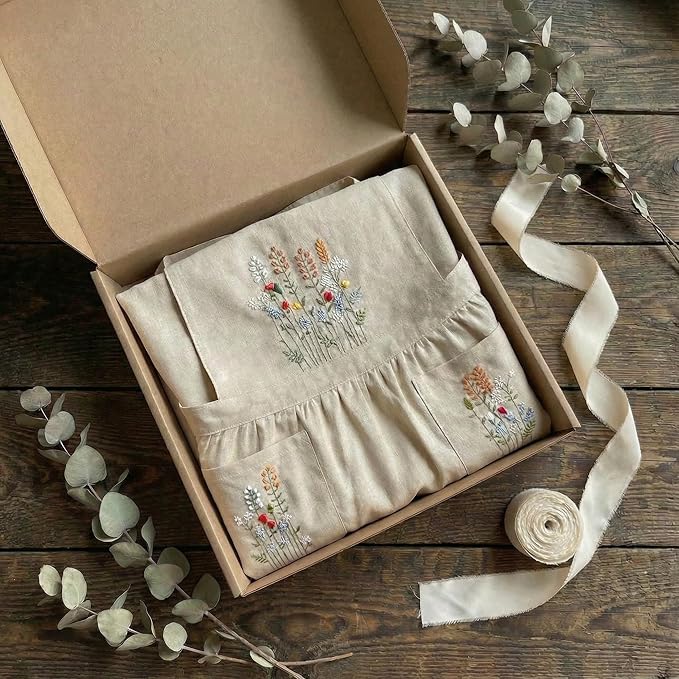 Linen Apron with Hand Embroidered Floral Design, Natural Fabric Apron for Kitchen, Linen Apron with Pockets, Cooking, Baking, Gardening, Florist, Chefs, Artists