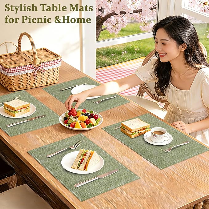 Bloss Green Placemats Set of 4-12x18 Inch WashableTable Place Mats, Fabric Spring Placemats for Kitchen Dining Table Decor, Easy to Clean Summer Placemats Cloth for Holiday Party Decoration