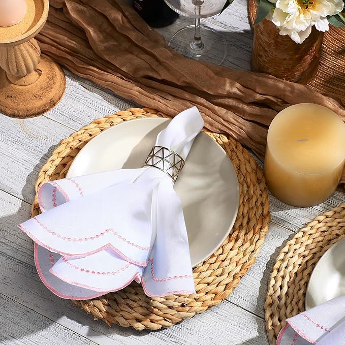 Hahafelt 6 Set Cloth Napkins 18x18inches Scalloped Embroidery Cloth Napkins Washable Polyester Table Dinner for Hotel Restaurant Weddings Events Parties (Light Pink)