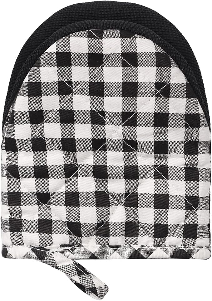 Short Oven Mitts, Heat Resistant 500°F, Silicone Grip Kitchen Gloves, Non-Slip for Baking, Grilling, BBQ, Machine Washable with Hanging Loop, 2-Pack Set, Black and White Plaid