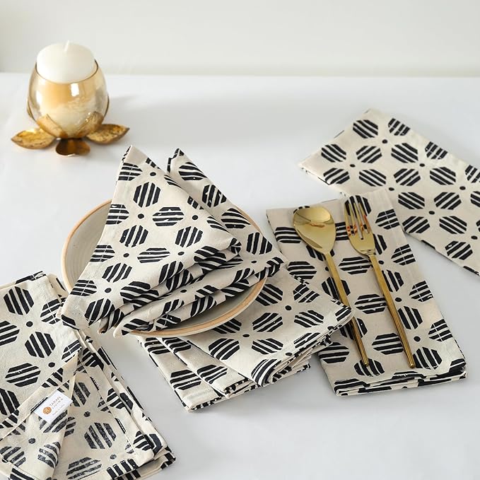TARAN LIVING Cotton Cloth Napkins Natural Reusable Fall Dinner Napkins Reusable Machine Washable Fabric for Events, Gift, Home Decor - Black & Off White,18x18 Inches - (Pack of 12)