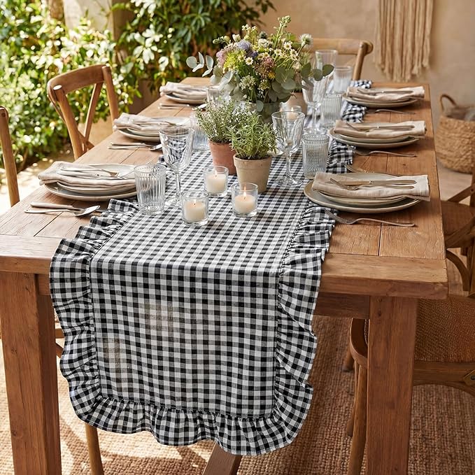 HunnmingRe 1 Pcs White and Black Plaid Gingham Ruffle Table Runner 72 x 13.8'' Farmhouse Buffalo Table Runner 100% Cotton Scalloped Long Dresser Scarves for Dining Room, Kitchen Rustic Home Decor