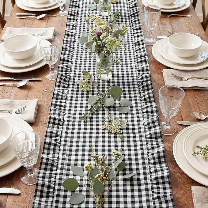 HunnmingRe 1 Pcs White and Black Plaid Gingham Ruffle Table Runner 118 x 13.8'' Farmhouse Buffalo Table Runner 100% Cotton Scalloped Long Dresser Scarves for Dining Room, Kitchen Rustic Home Decor