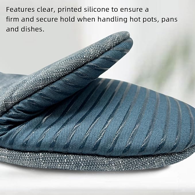 Mini Oven Mitts 1 Pair, Silicone Short Oven Mitts Heat Resistant up to 500°F, Non-Slip Grip Surfaces and Hanging Loop Gloves for Kitchen Cooking Baking Barbecue (Blue)