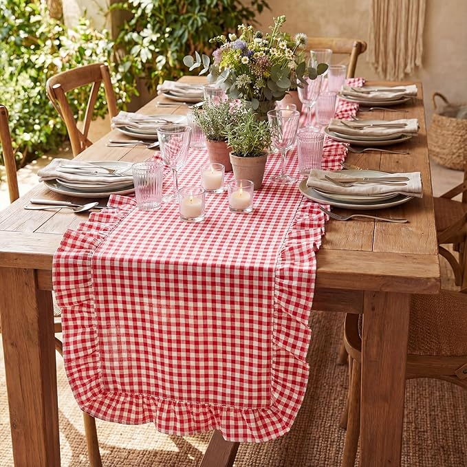 HunnmingRe 1 Pcs Red Plaid Gingham Ruffle Table Runner 118 x 13.8'' Farmhouse Table Runner 100% Cotton Scalloped Long Dresser Scarves for Dining Room, Wedding, Kitchen Rustic Home Decor