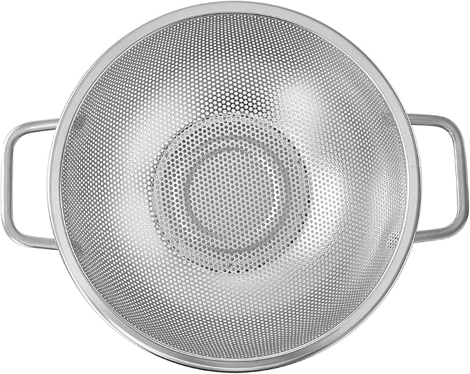 Fox Run Large Stainless Steel Colander, 3 Quart Pasta Strainer With Handles, 8.9” x 11.1” x 4”