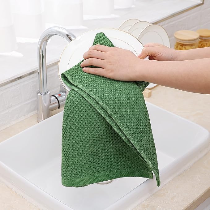Homaxy 100% Cotton Waffle Weave Kitchen Towels, 3-Pack Ultra Soft Absorbent Dish Towels, Quick Drying Cleaning Towels, 13 x 28 Inches, Grass Green