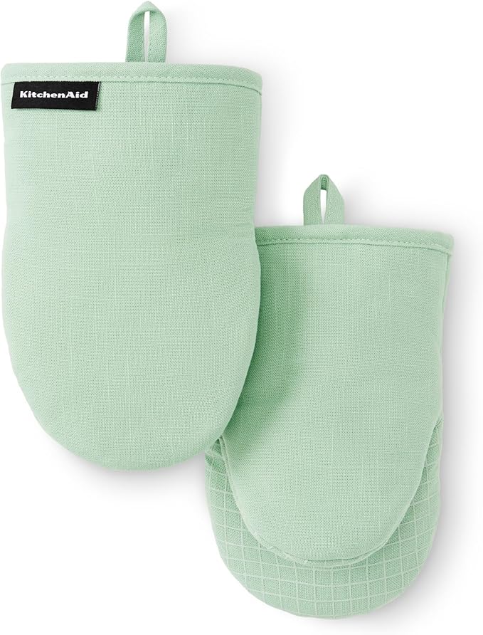 KITCHENAID Gourmet Series Gridlines Mini Oven Mitts 2-Pack Set, Heat Resistant up to 600°F, Soft Silicone Grip, Magnetic Cuff, Pistachio Green, 5.5"x9"