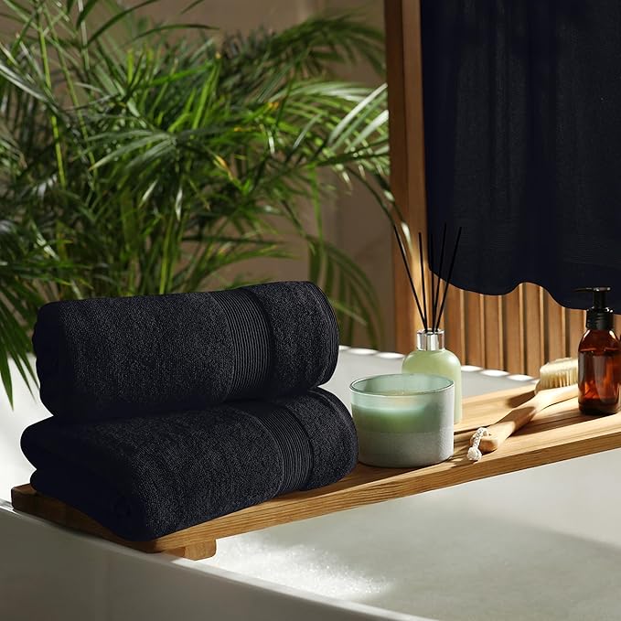 Belizzi Home 4 Pack Bath Towel Set 27x54, 100% Ring Spun Cotton, Ultra Soft Highly Absorbent Machine Washable Hotel Spa Quality Bath Towels for Bathroom, 4 Bath Towels Black