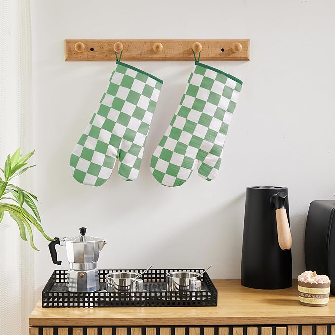 Ohocut Green Checkered Oven Mitts Heat Resistant, Vintage Retro Checkerboard Cute Oven Mitts, Non-Slip Silicone Kitchen Oven Gloves 1 Pair 7''x13''