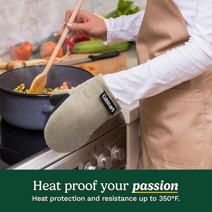 Cuisinart Mini Oven Mitts – 5.5” x 7” Heat-Resistant Kitchen Mitts for Oven with Non-Slip Neoprene Palm, Cotton Filling, and Fabric Loop – Durable Oven Mitt Set for Cooking & Baking (Chambray)