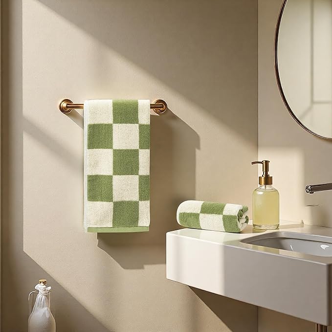 Madi-Cadi 100% Cotton Checkerboard Towels Set of 2, Farmhouse Kitchen & Guest Bathroom Towels, 13 x 29 Inches, Highly Absorbent Lint-Free Dish & Hand Towels with Double-Stitched Hems(Green)