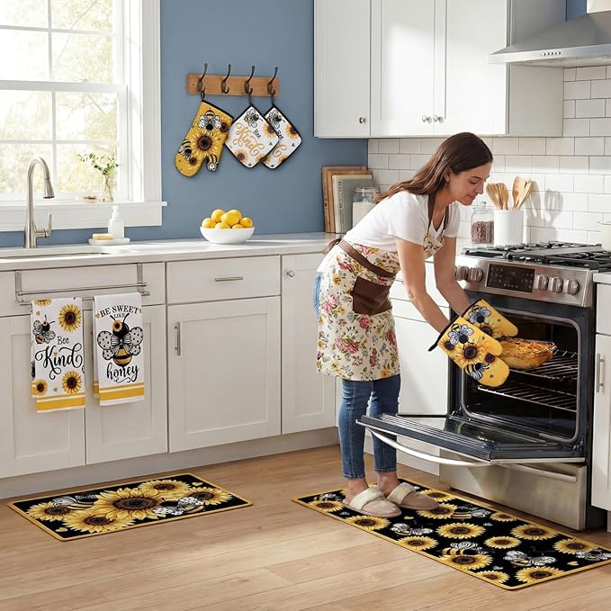 Fourluoo 10 Pcs Sunflower Kitchen Accessory Bee Oven Mitts and Pot Holder Set Retro Black Dish Towel Summer Rugs Mats Farmhouse Kitchen Accessories for Chef Baking Cooking Grilling BBQ Women Home Gift