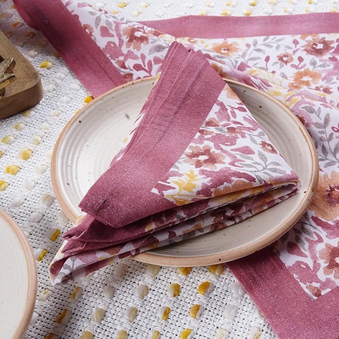 TARAN LIVING Cotton Cloth Napkins Reusable Floral Napkin Printed Dinner Napkin Set Cloth Daily Use Machine Washable Dish Cloth Gift for Valentine Home Decor Set of 4, Multicolor Print, 18x18 Inches