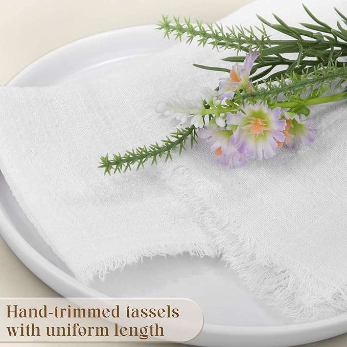 TURSTIN 24 Pieces Cotton Linen Cloth Napkin Handmade Cloth Napkin with Fringe 17 x 17 Inch Soft Cloth Dinner Wedding Napkin Square Rustic Fringe Table Napkin for Parties, Weddings, Ivory White
