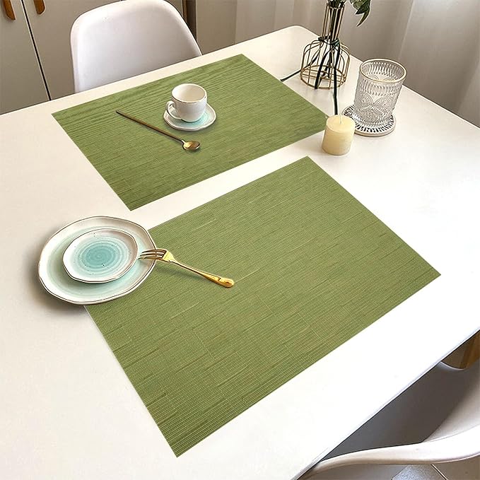Placemats Set of 6 Washable&Wipeable Place mats for Dining Table Kitchen Indoor Outdoor Table Mats Heat Resistant Non Slip Woven Vinyl Table Placemats (Green，6PCS)