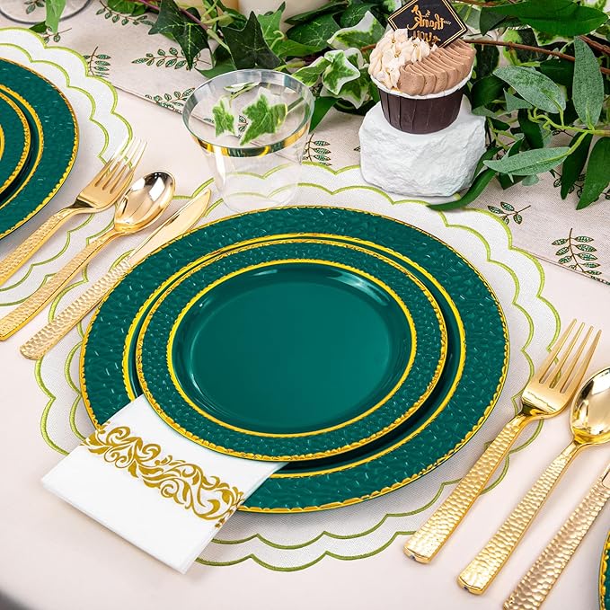 Set of 8 Cotton Linen Placemats, 15x15 Scalloped Flower Embroidery Cloth Table Mats Double Layered Fabric Machine Washable Wrinkle Free Dining Placemat for Restaurant Kitchen Decor, White with Green
