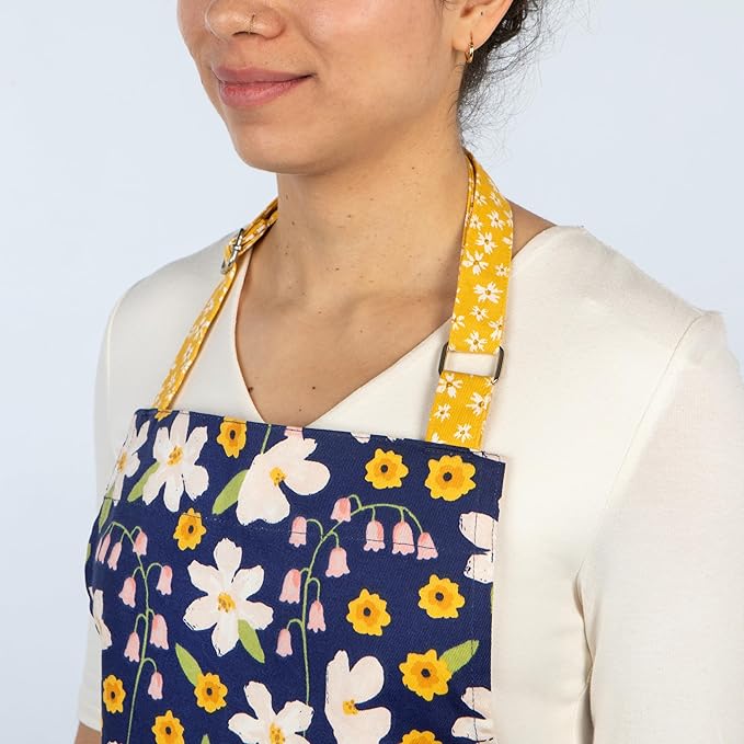 Now Designs by Danica Full Bloom Chef Apron - 100% Cotton, W28 x L32in, Unisex-Adults