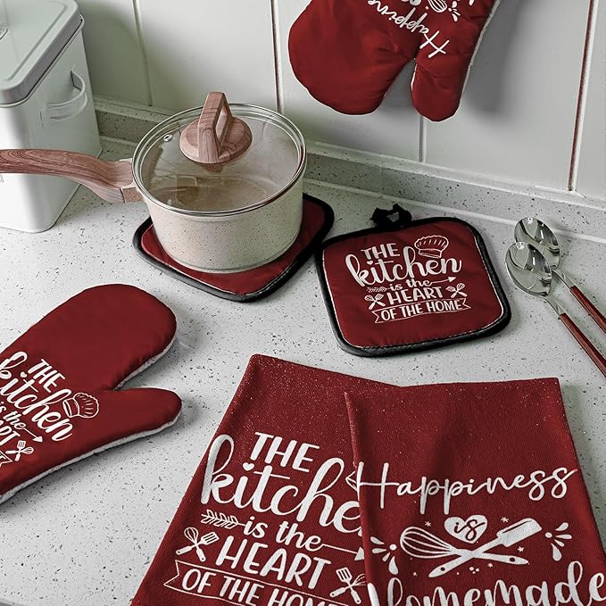 Sratte 6 Pcs Kitchen Decor Accessories Set Farmhouse Towels Pot Holders Oven Mitts Set 2 Dish Towels 2 Potholders 2 Cooking Mittens Oven Glove for Christmas Baking Cooking(Wine Red,Kitchen)