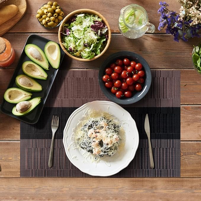 Aofmee Placemats, Heat Resistant Place Mats Set of 6, Washable PVC Table Mats, Woven Vinyl Plastic Placemats for Kitchen Dining Table, Non-Slip Stain Resistant Placemat Indoor Outdoor, Easy to Clean
