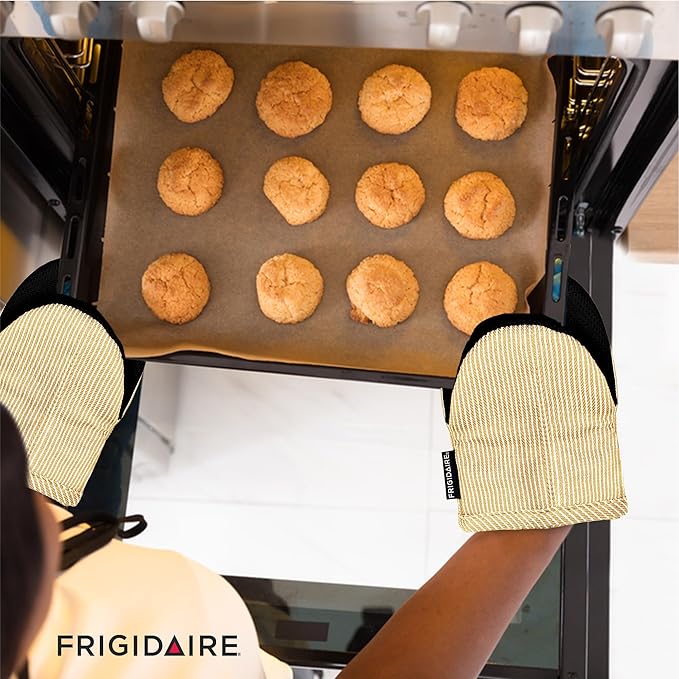 Frigidaire Layla 2-Pack Cotton and Neoprene Mini Oven Mitts, Heat Resistant, Anti-Slip, Machine Washable, 5.25" x 8", Beige, Set of 2
