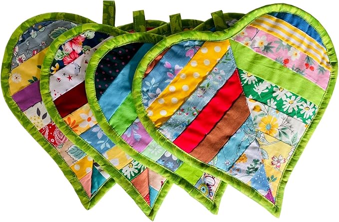 Pot Holders for Kitchen Hot Pads 100% Cotton for BBQ/Cooking/Baking/Grilling/Microwave/Barbecue (2PCS Loves)