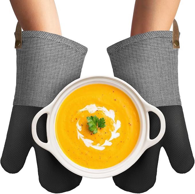 Cuisinart Kitchen Oven Mitts – Heat-Resistant Kitchen Mitts for Oven with Non-Slip Neoprene Palm, Long Cuff, and Cotton Filling – Durable Oven Gloves for Cooking, Baking, & Grilling
