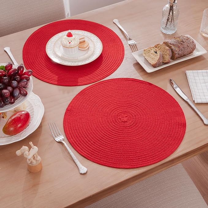 SHACOS Round Placemats Set of 4 Non Slip Washable Place Mats 15 inch Cotton Polyester Braided Placemat for Christmas Home Wedding Party Dining Table Decor (Red, 4)