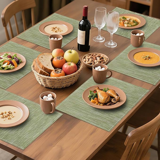 Bloss Green Placemats Set of 6-12x18 Inch Table Mats Washable Heat-Resistant Place Mats for Dining Table, Easy to Clean Seasonal Place Mats for Holiday Party Kitchen Dining Table Decoration