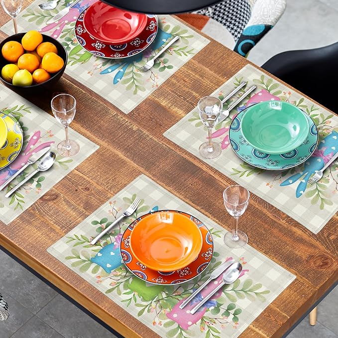 Easter Placemats Set of 4，Bunny Rabbits Green Leaves Table Kitchen Mat 12x18 Inch Floral Spring Decor Holiday Table Mats for Seasonal Party Kitchen Dining Decoration