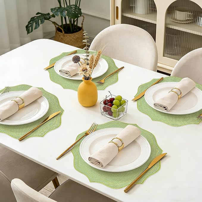 Set of 4 Cotton Linen Placemats, 15x15 Round Scalloped Cloth Table Mats, Embroidery Machine Washable, Wrinkle Resistance Fabric Place Mats for Wedding Summer Baby Shower Party Table Decor-Green