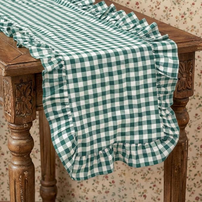 HunnmingRe 1 Pcs Dark Green Plaid Gingham Ruffle Table Runner 72 x 13.8'' Farmhouse Table Runner 100% Cotton Scalloped Long Dresser Scarves for Dining Room, Wedding, Kitchen Rustic Home Decor