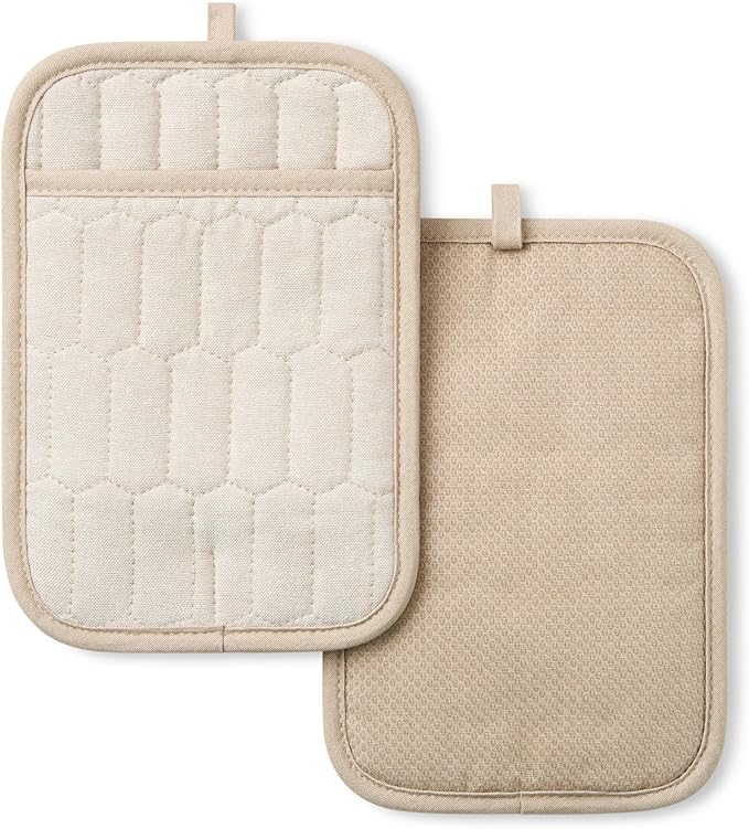 MARTHA STEWART Honeycomb Quilted Chambray Pot Holder 2-Pack Set, 100% Cotton, Flexible Non-Slip Silicone Grip, Heat Resistant, Natural, 7"X10"