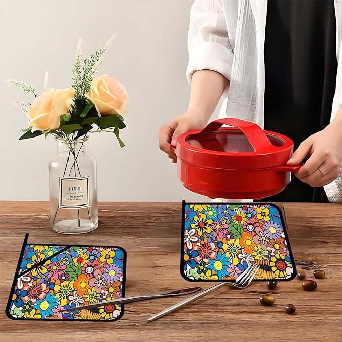 Retro Hippie Flower Pot Holders Set of 2,Kitchen Heat Resistant Potholder for BBQ Cooking Baking,Food Hot Pad for Women Men