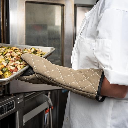 San Jamar 810PM15 Textured Neoprene Bestgrip Puppet Temperature Protection Oven Mitt with Magnet and WebGuard, 13" Length, Tan