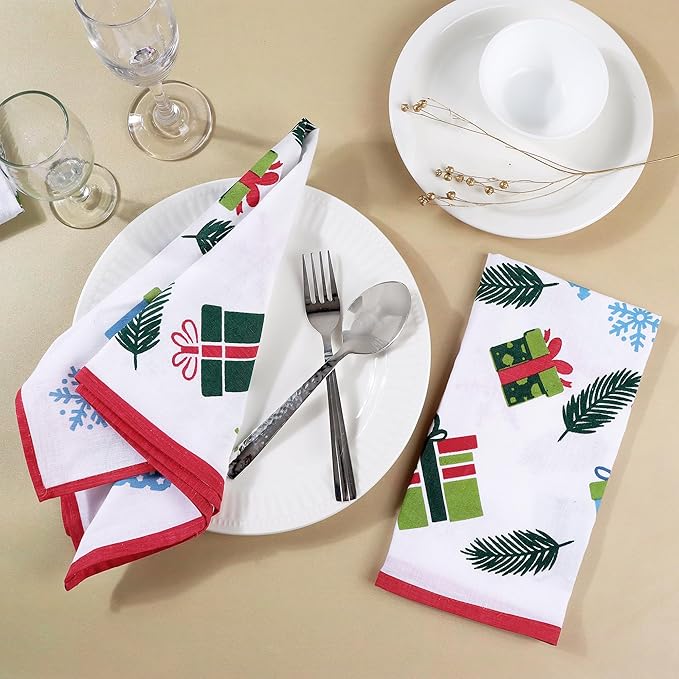 FINGERCRAFT Cloth Napkins, Set of 12 Cotton Linen Blend Printed Dinner Napkins Cloth Mitered Corner Perfect for Parties Dinners Christmas 20x20 Wonderland