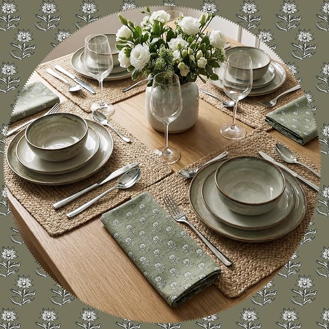 Mindsoft Set of 12 Floral Cloth Napkins Linen Cloth Napkins Spring Flower Wildflowers Dinner Napkin 18 x 18 Inch Vintage Washable Reusable for Dinner Home Restaurant Wedding Decor(Green,12 Pcs)