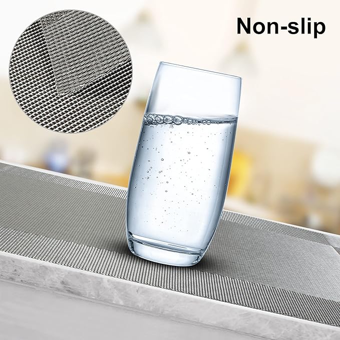 Aofmee Placemats Set of 4, Heat Resistant Place Mats, Washable Durable PVC Table Mats, Woven Vinyl Plastic Placemats for Dining Table, Non-Slip Stain Resistant Kitchen Table Placemats, Easy to Clean